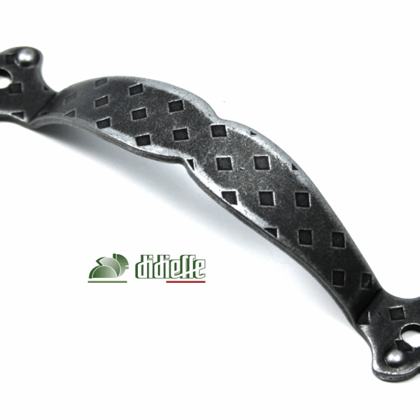 Maniglietta Mobile Fori Esterni Tirolo Fissa mm.100x25h Fe Silver  D41  Didieffe